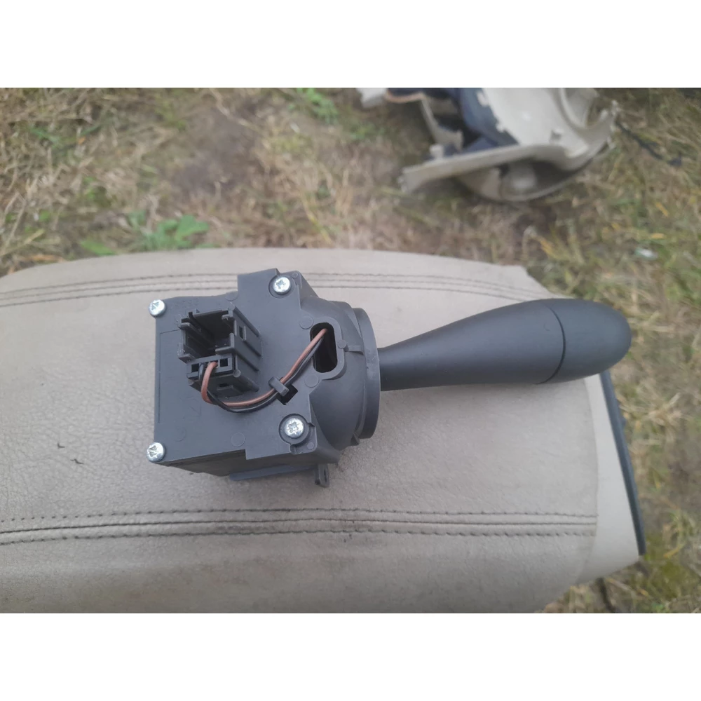 Переключатель  поворотов Rover 75