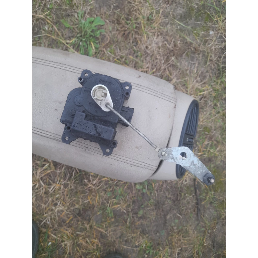 Привод заслонки печки Rover 75