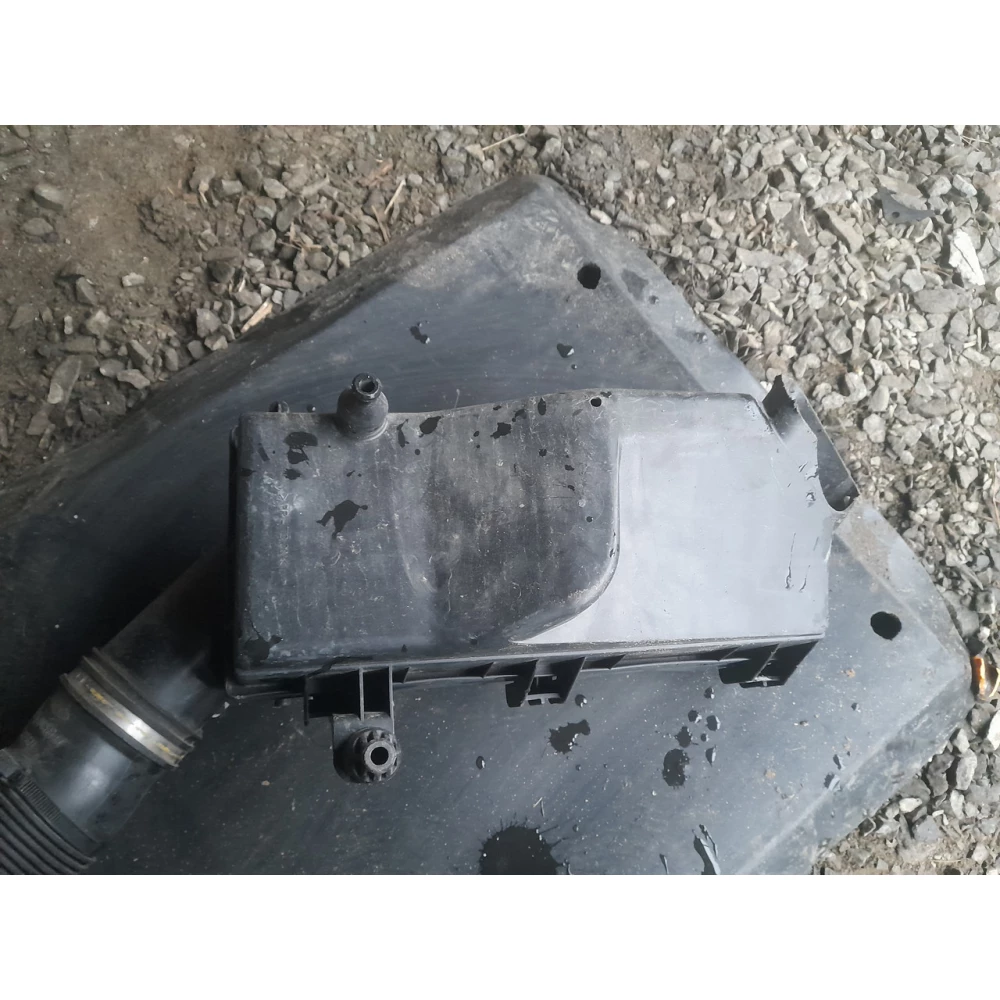 Корпус воздушного фильтра Ford Mondeo mk3