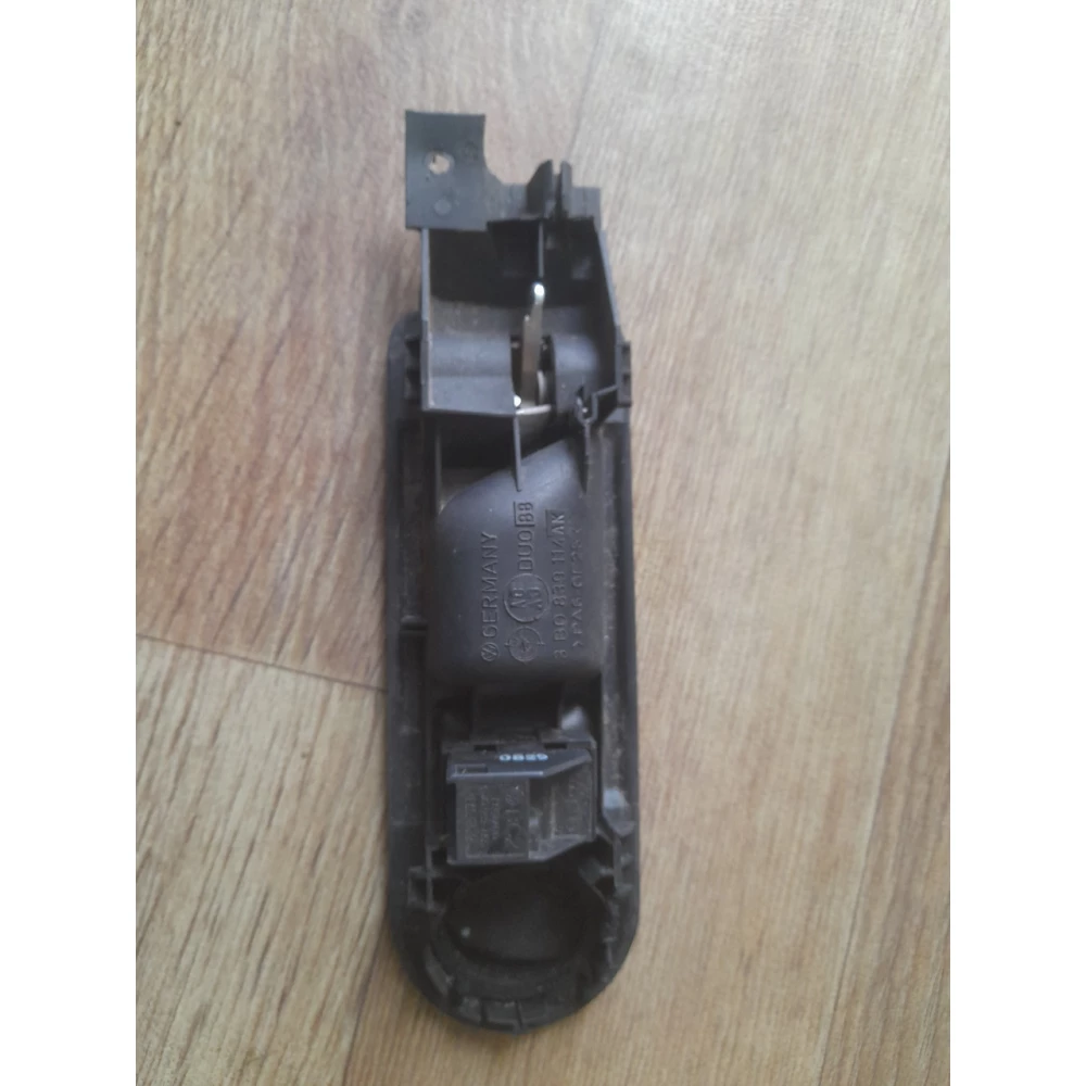 Задняя правая ручка двери Vw Passat B5