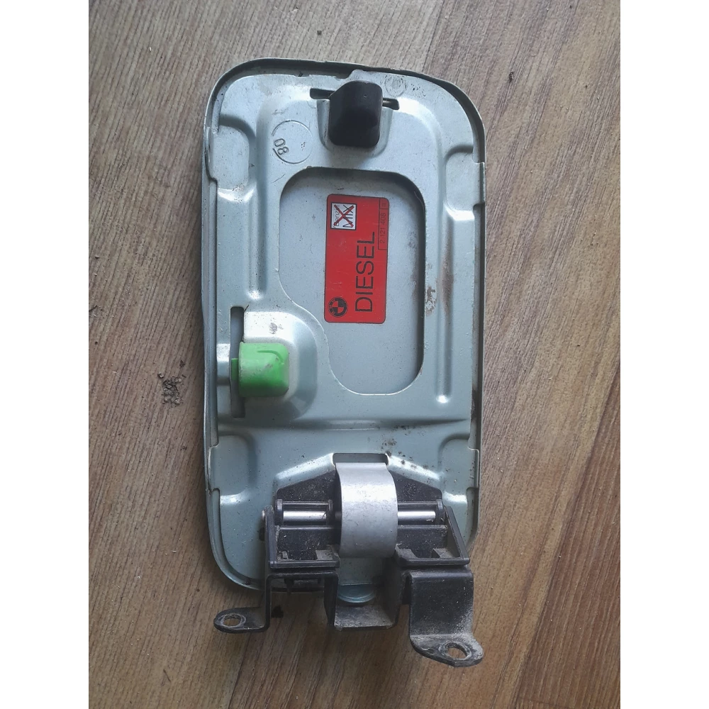 Лючок бензобака  Bmw E39 disel