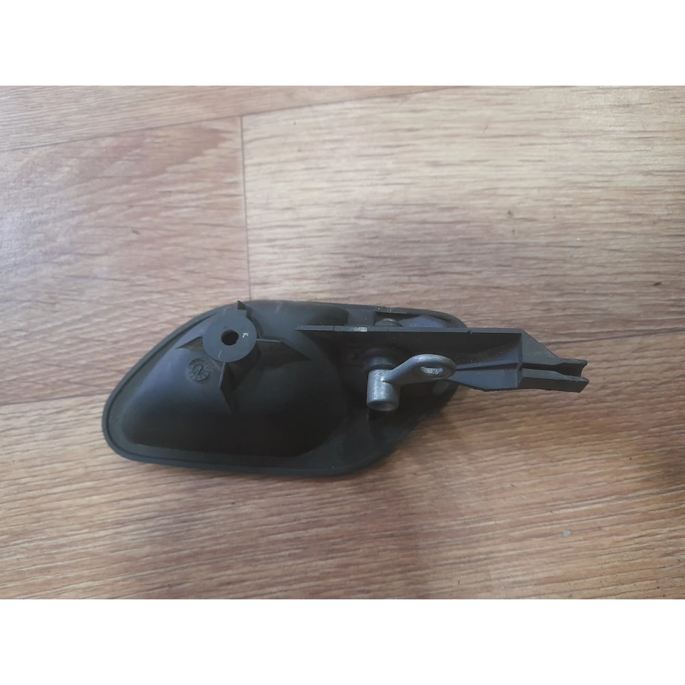 Правая ручка двери Bmw e39