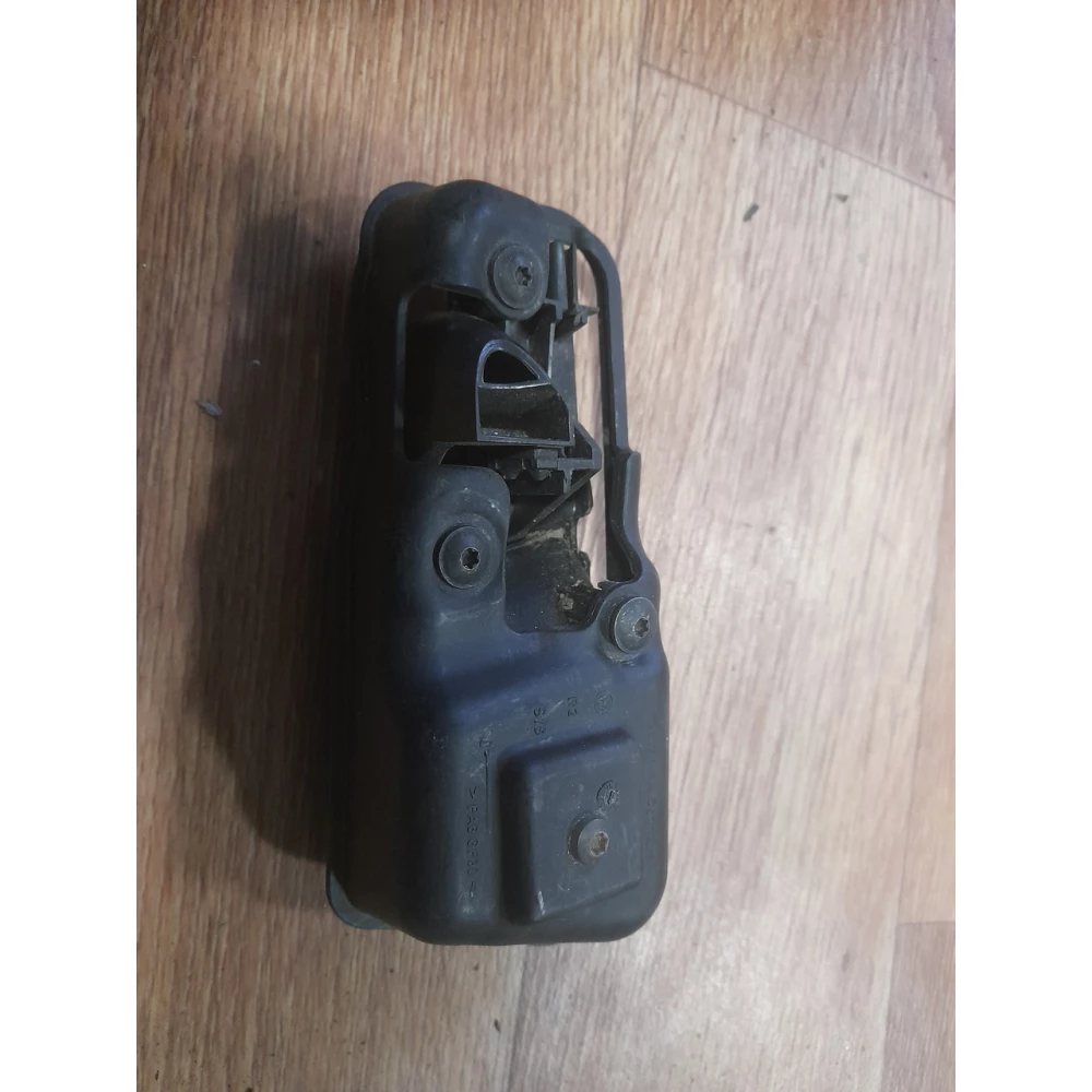 Передняя правая ручка двери Vw Touran
