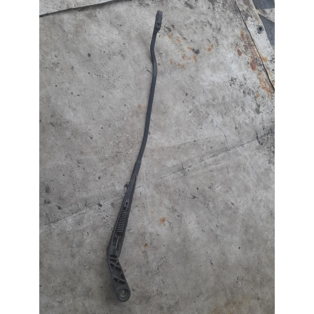 Правый дворник Vw Passat B5