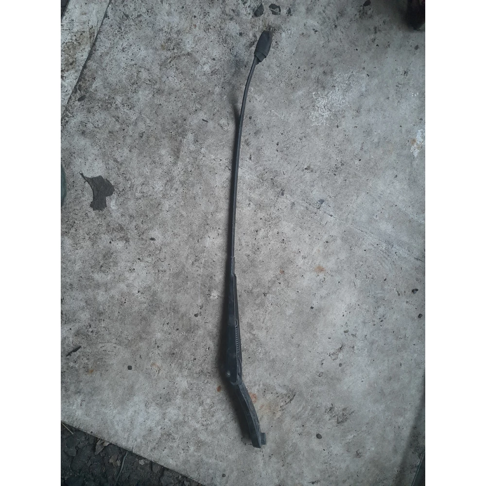 Правый дворник Citroën Berlingo