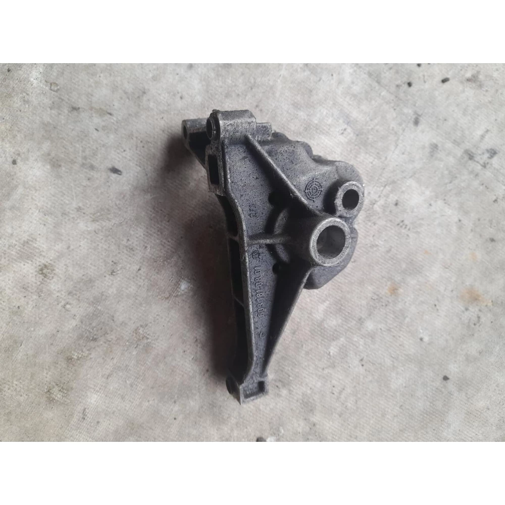 Корпус масляного насоса Mercedes-Benz w124