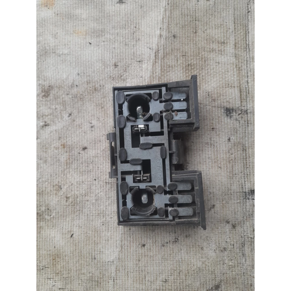 Плата заднего левого фонаря  Vw Passat B3 универсал