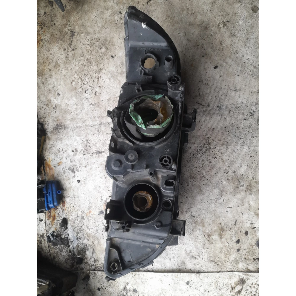 Левая фара Bmw E39