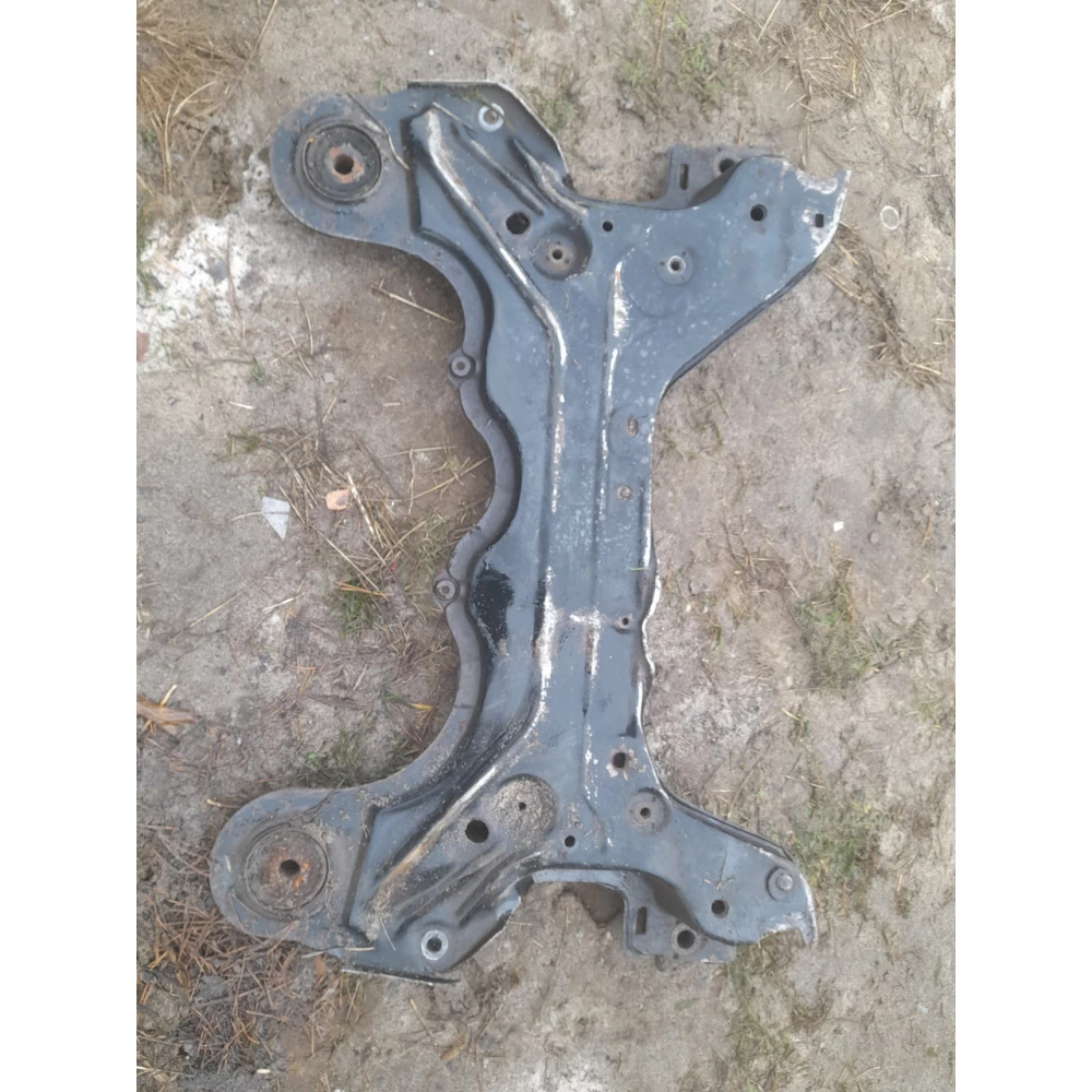 Передний подрамник Vw Golf 4 1.9