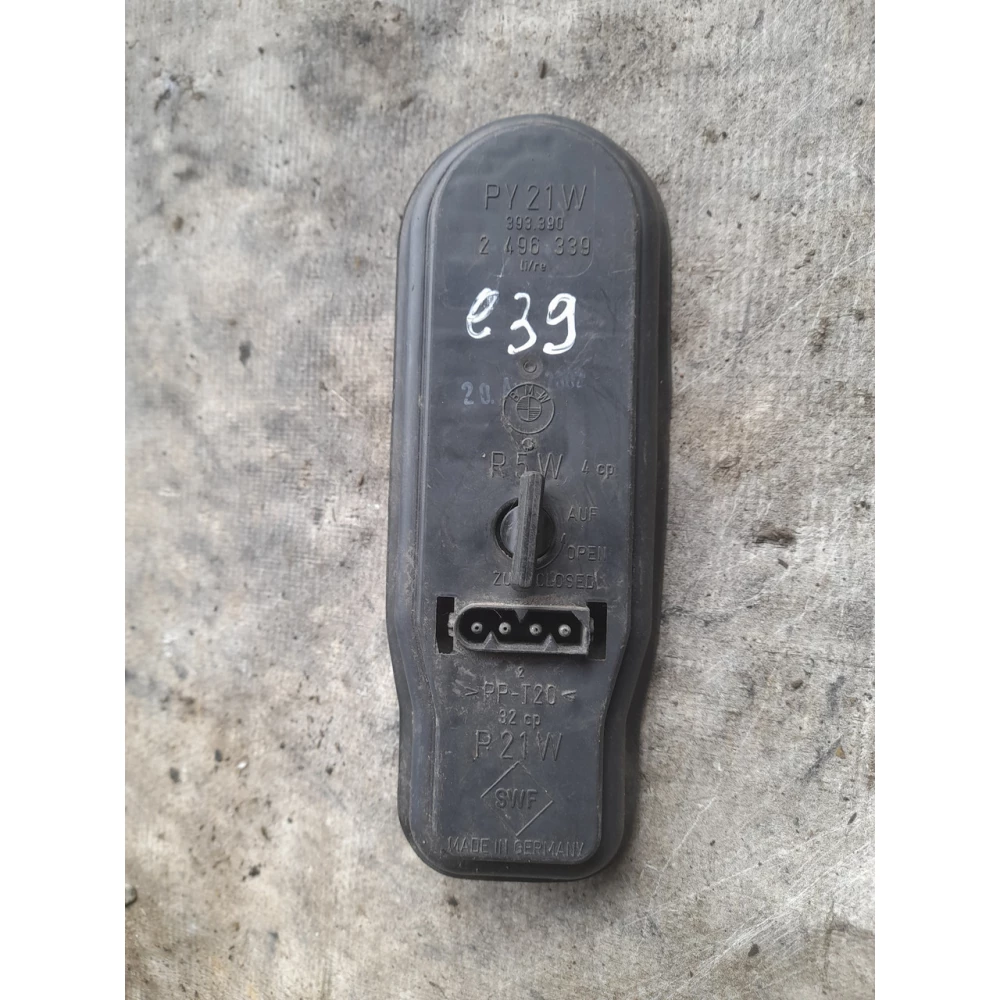 2496339 плата заднего правого фонаря Bmw E39