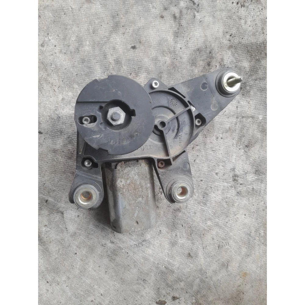 8200001883 задний  моторчик  дворников Renault Laguna 2