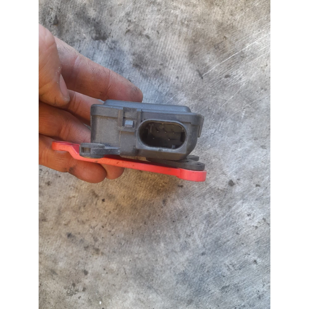 8d18205118 Привод заслонки печки Vw Passat B3