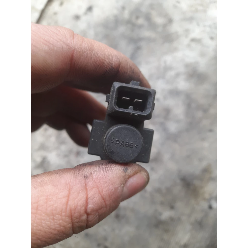 BMW 5 E39 преобразователь давления 72234100 98T285 1742712 3.00 дизель