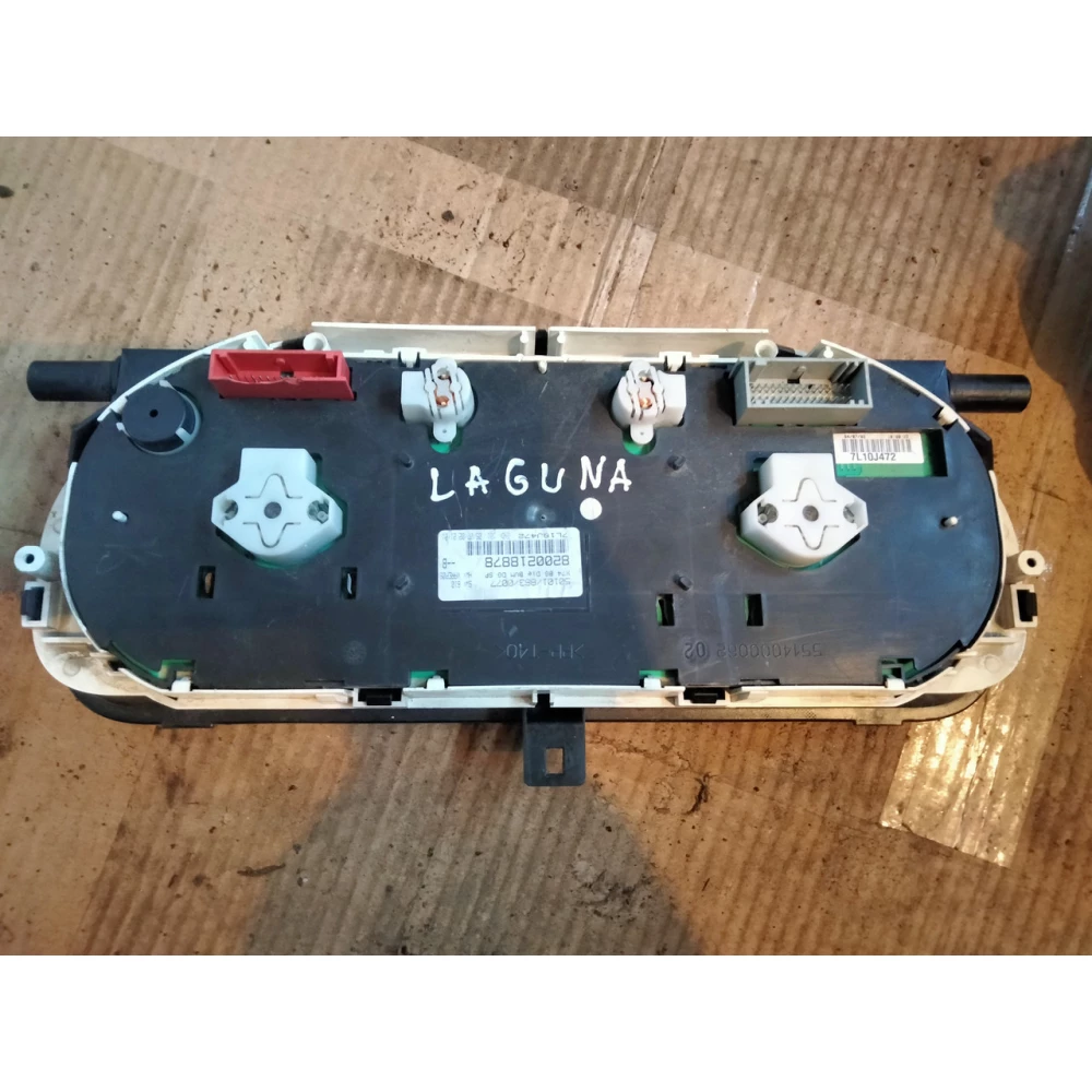 8200218878 приборная панель Renault Laguna 2