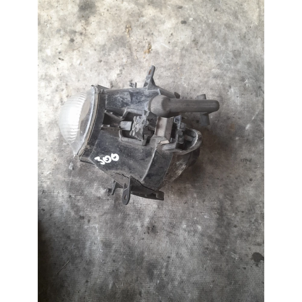 E3456R правая противотуманная фара Bmw E46