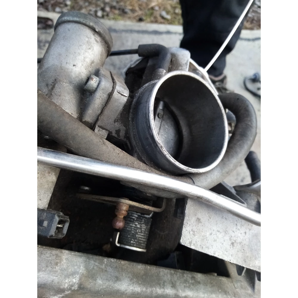 90499468 Дроссельная заслонка Opel 1.8 2.0i