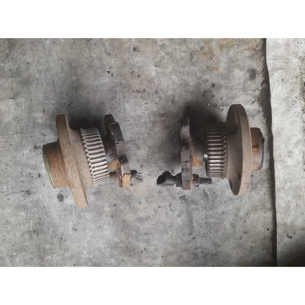 Ступиця задняя Vw Golf  4 1J0598477