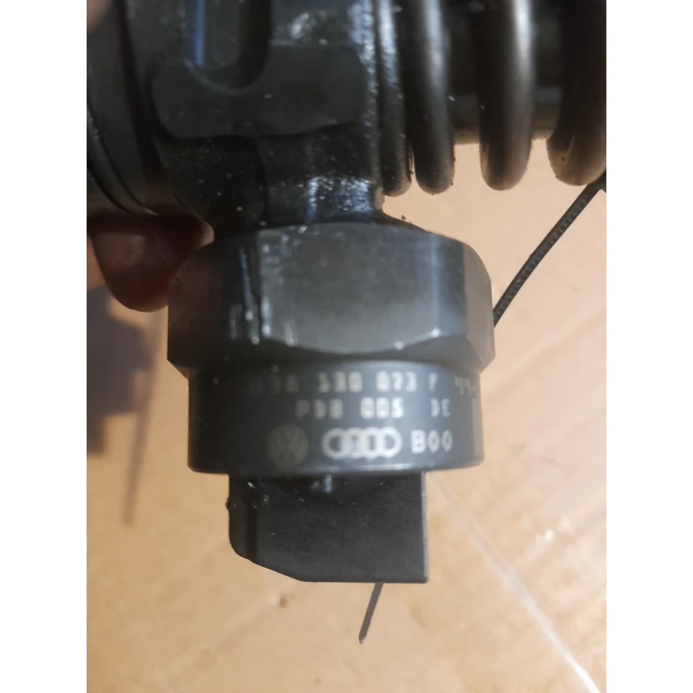 038130073f 99050720811J 0414720007 насос форсунка Audi A6C5 1.9
