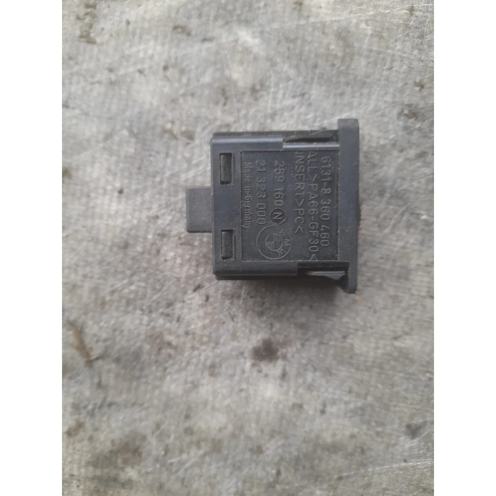 61318360460 кнопка регулировки наклона фар Bmw E39