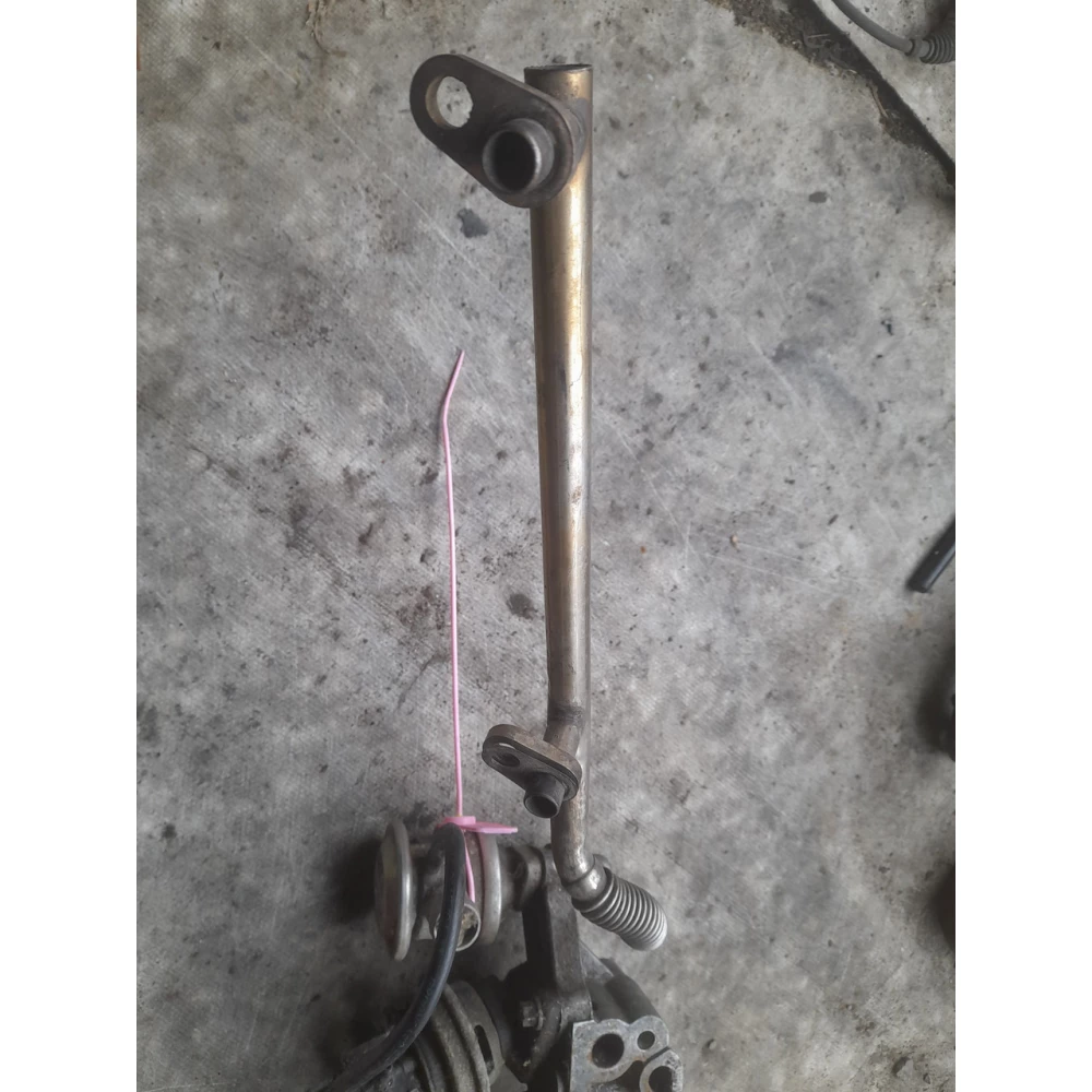 90470420  трубка клапана EGR  Opel Vectra B 1.6 / 1.8 / 2.0 (1995-2002)