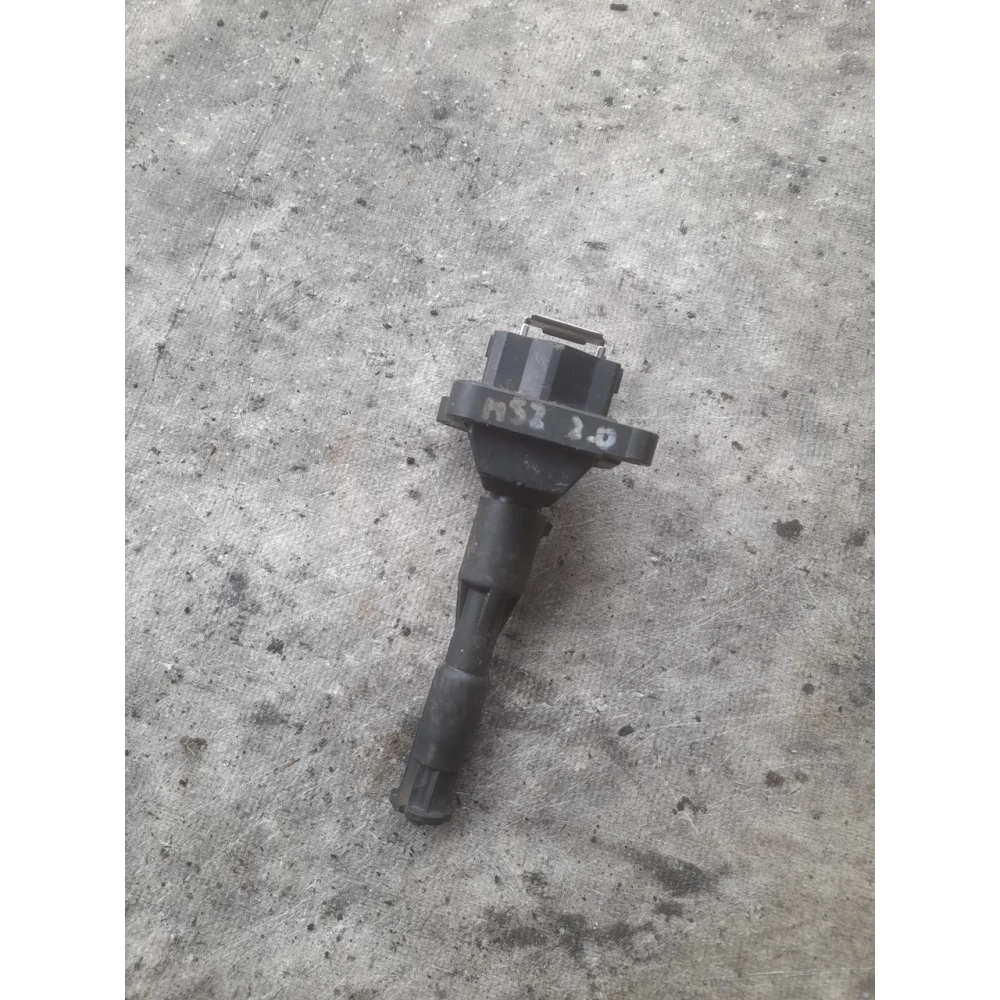0221504004 котушка зажигания Bmw E36