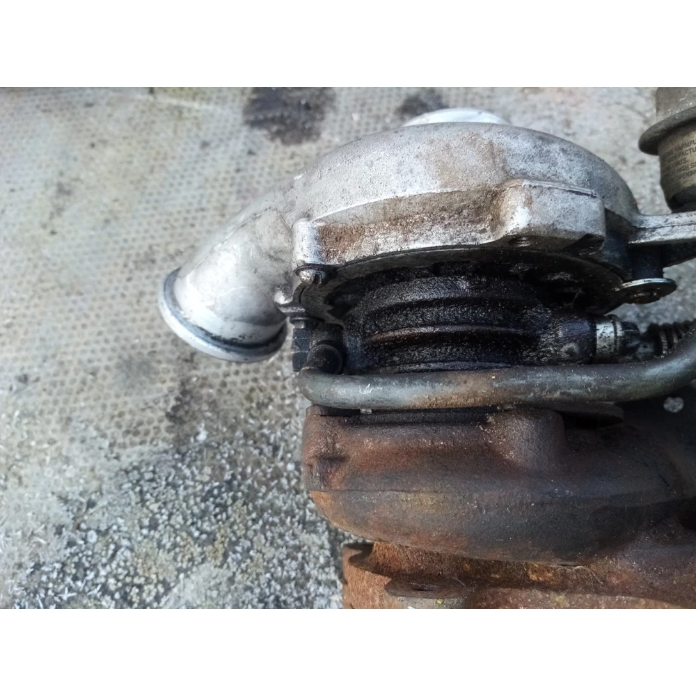 5860735 Трубка подачи масла в турбину Opel Astra, Zafira, VECTRA 2.0.
