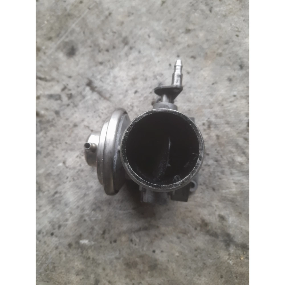 038131501G клапан EGR Skoda 1.9