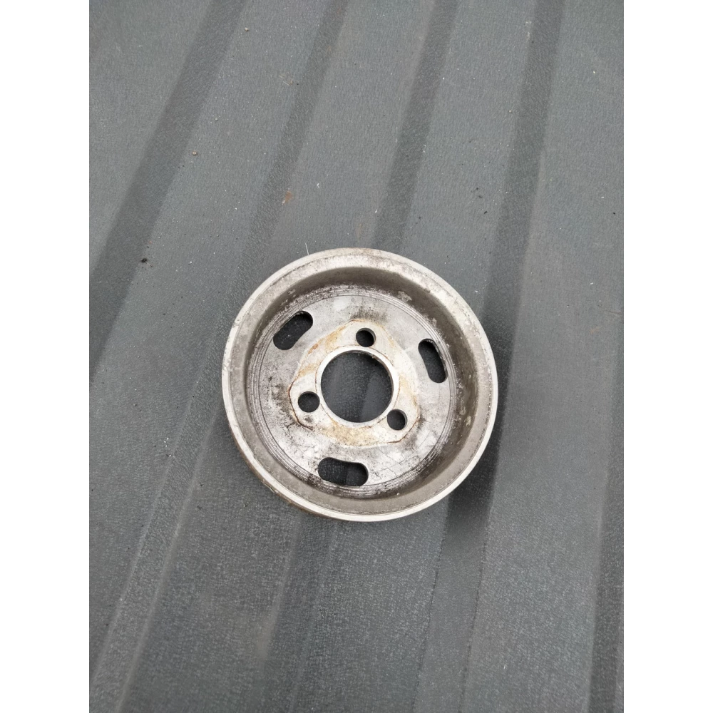 Шкив насоса гидроусилителя VW Passat b7 2.5 USA бенз 07K-145-255