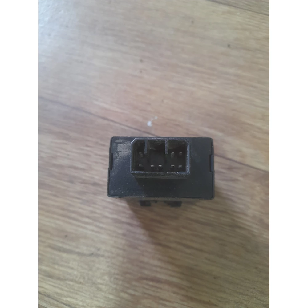 Ga8a66810 реле света Мазда 626