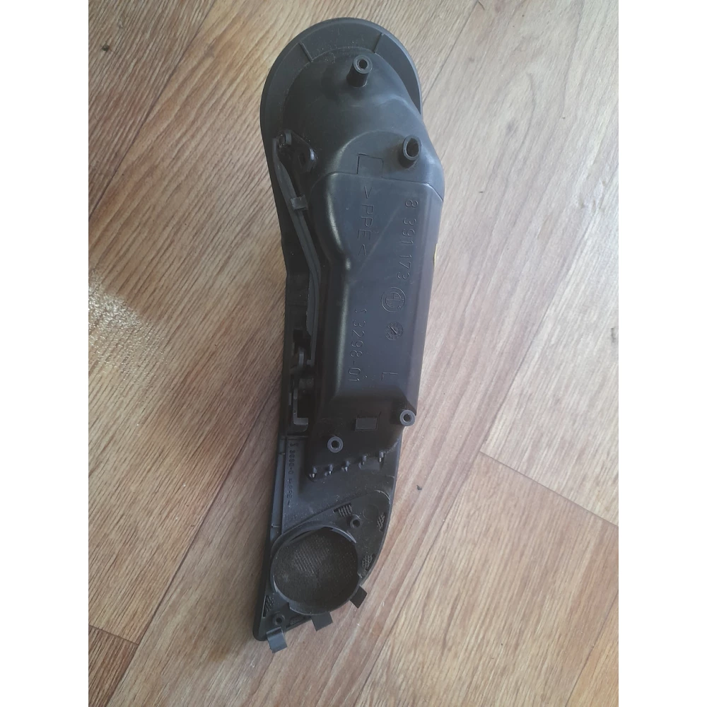 8391173 дефлектор  передней левой двери Bmw E39