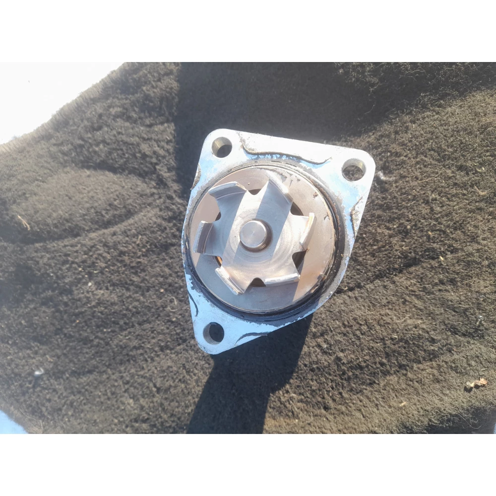 A310606P водяна помпа  Опель Омега  Б 2.5