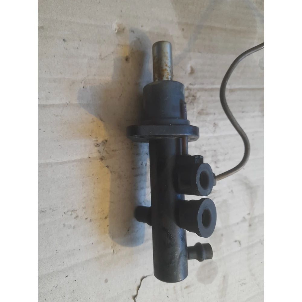 Girling2381  тормозной  цилиндр  Ауди А6с4