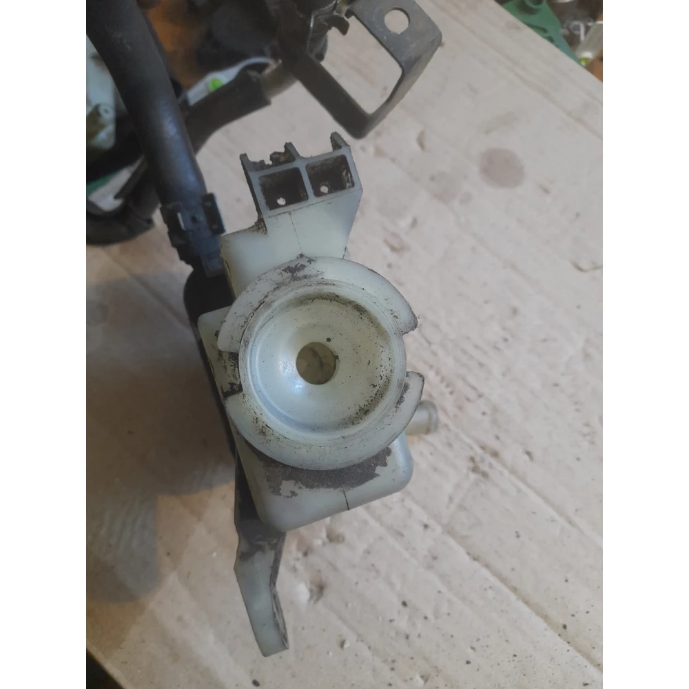 34630AG00A Бачок ГУР Subaru Outback, Legacy B13 03-08, 2.5,