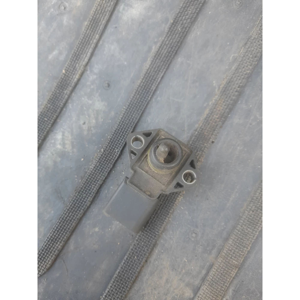 038906051 датчик наддува Vw Golf 4