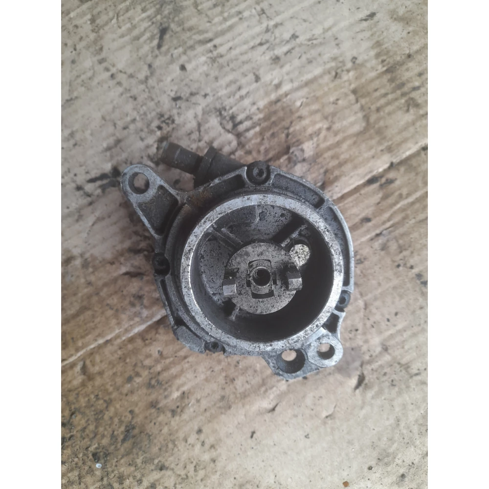 72162503 вакуумный насос BMW E39 2.5