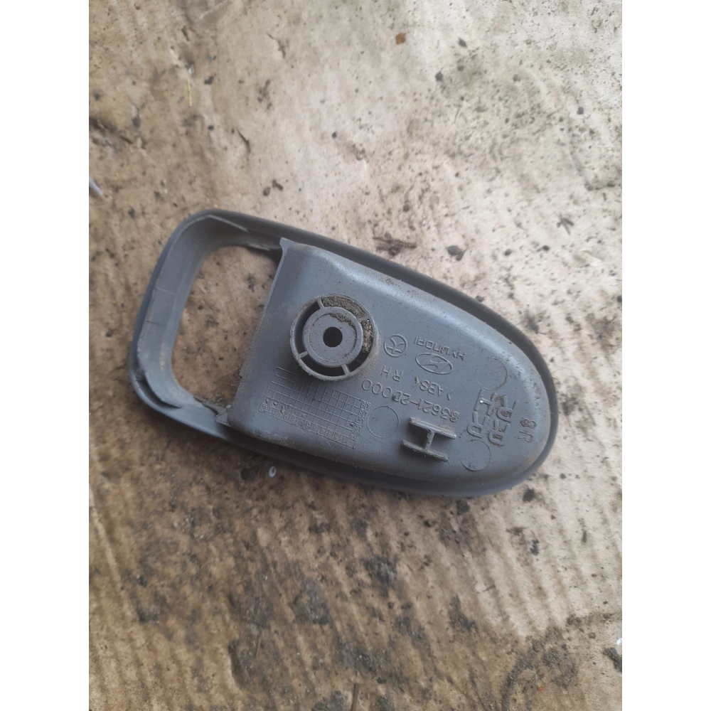 836212d000 накладка задней правой  ручки Hyundai Elantra