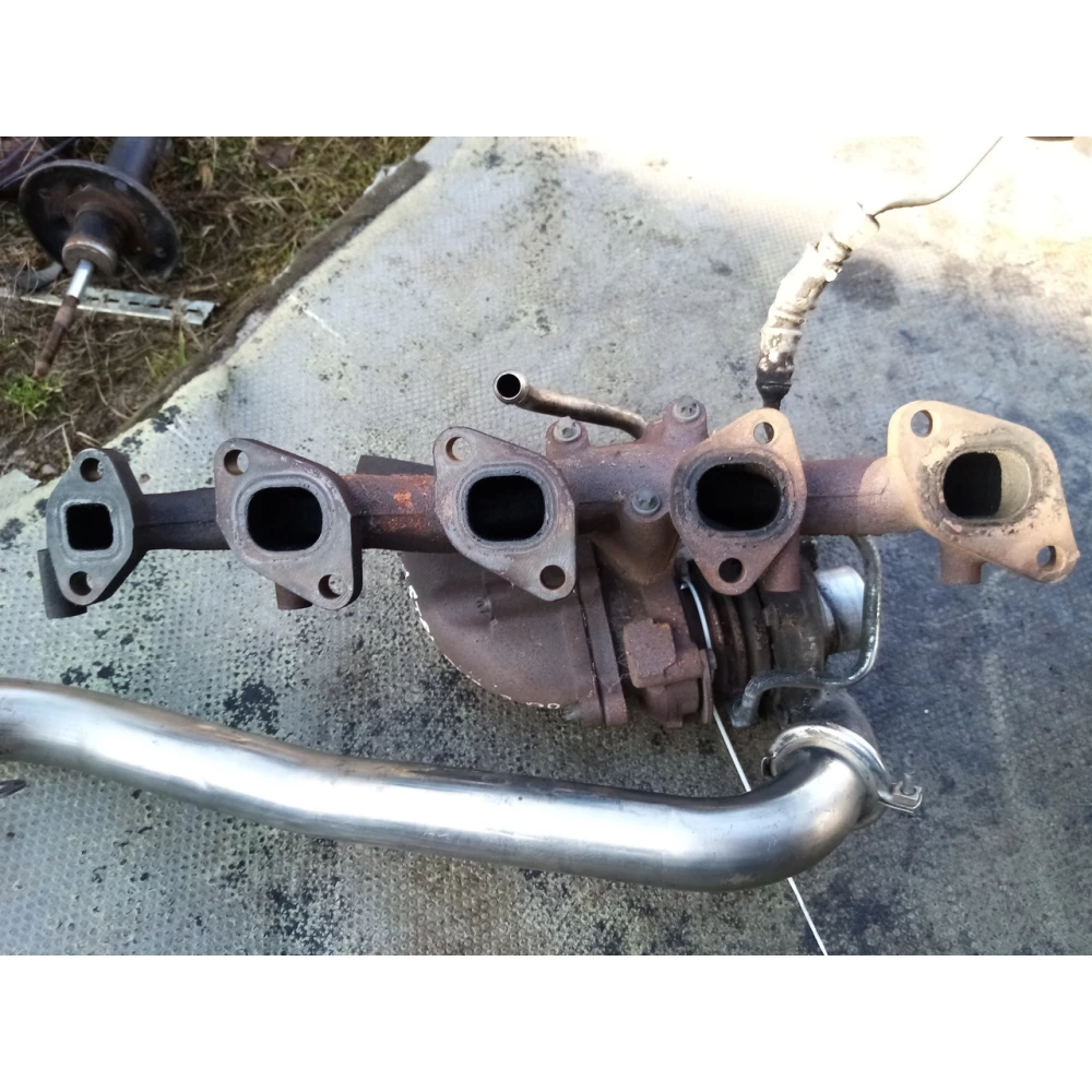 90500926 Коллектор выпускной Opel 2.0dti