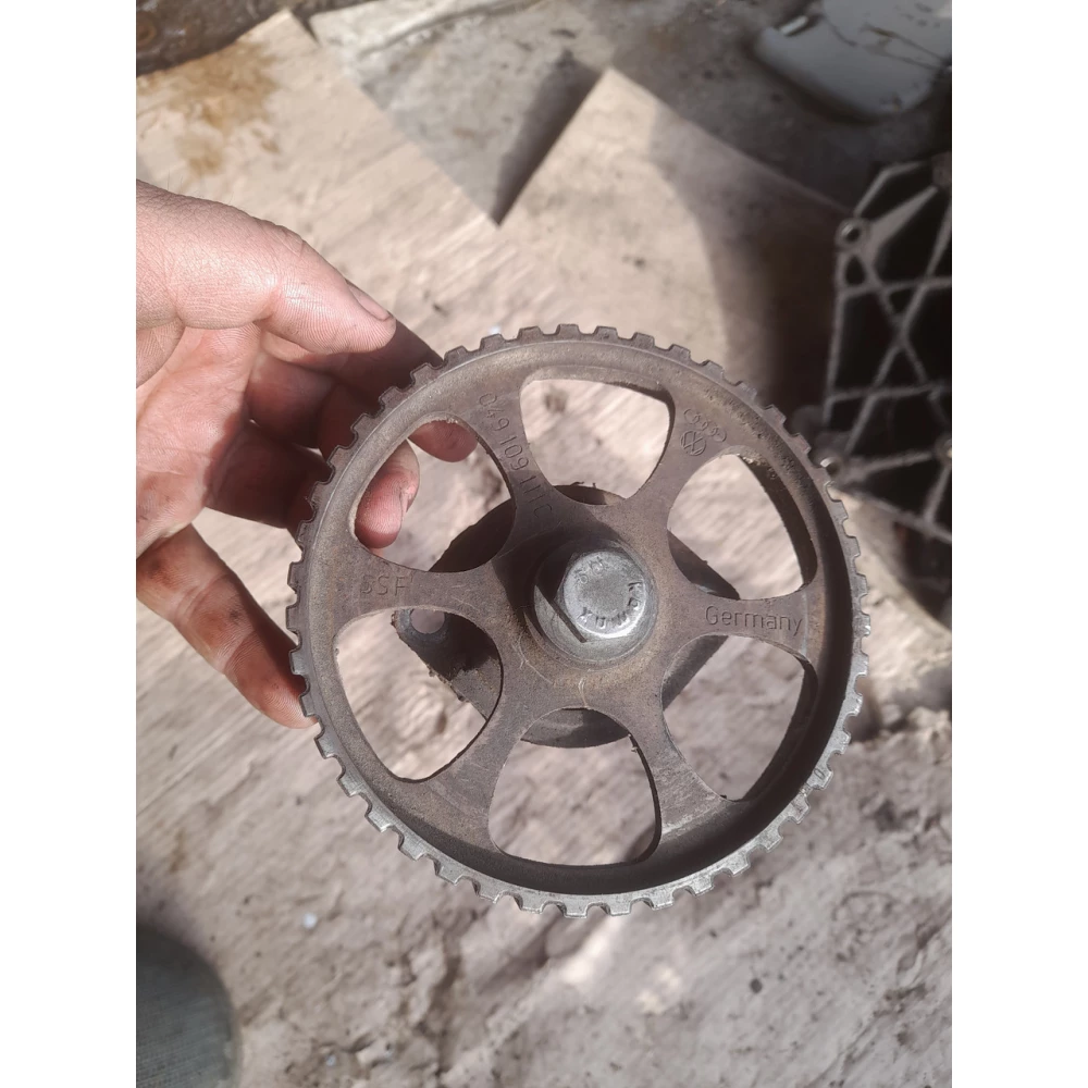 055115019 розпредвал Vw Passat B3