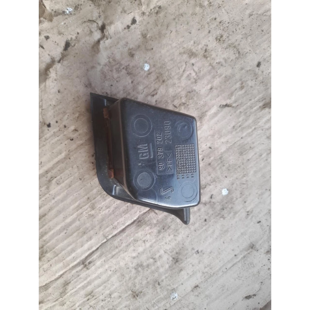 90379202 задняя пепельница Opel Omega B