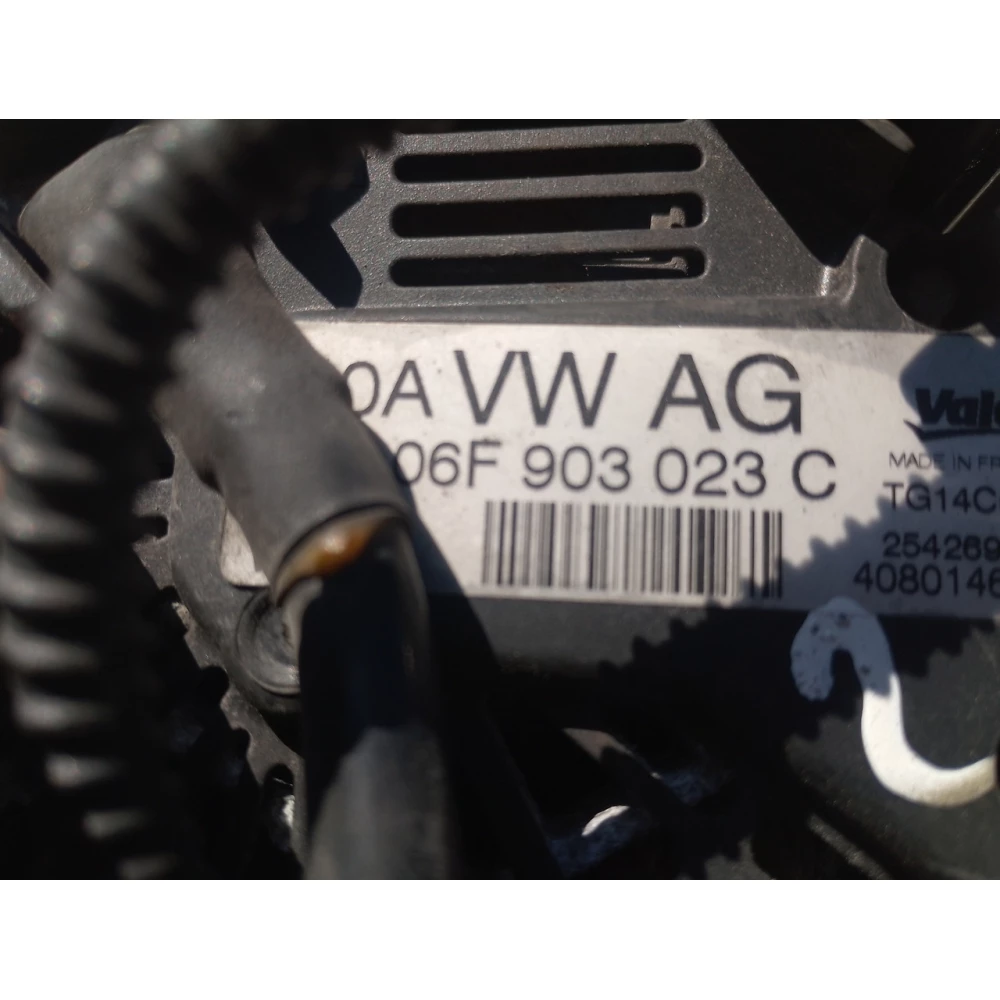 06F903023C генератор VAG Skoda ,Volkswagen, Audi