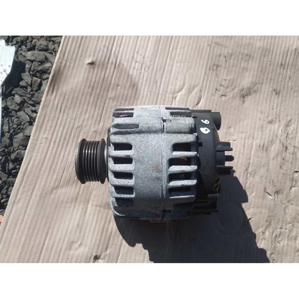 03L903023E Генератор VALEO VW PASSAT , Caddy ,Golf, Audi 1.9 2.0 TDI CRAFTER 2.5 TDI SKODA Superb ,180A