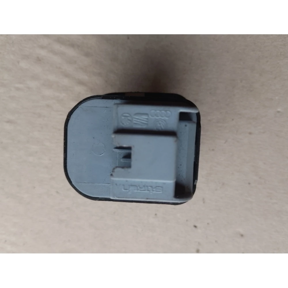 1K0959565H Блок управління дзеркалами vw golf vi,tiguan , passat b7, passat b6 , golf v , sharan , cc