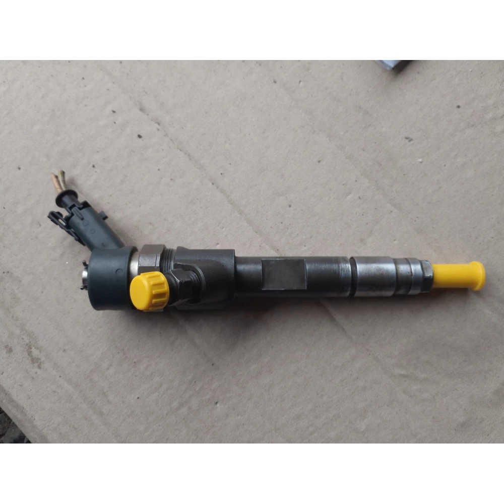 8200389369,0445110230 Форсунки renault 1.9 dci