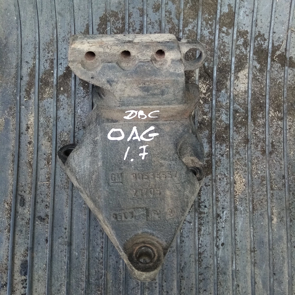 Опора двигателя Opel Astra G 1.7 90538557