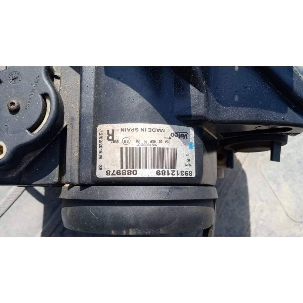89312189 правая фара Vw Passat B6