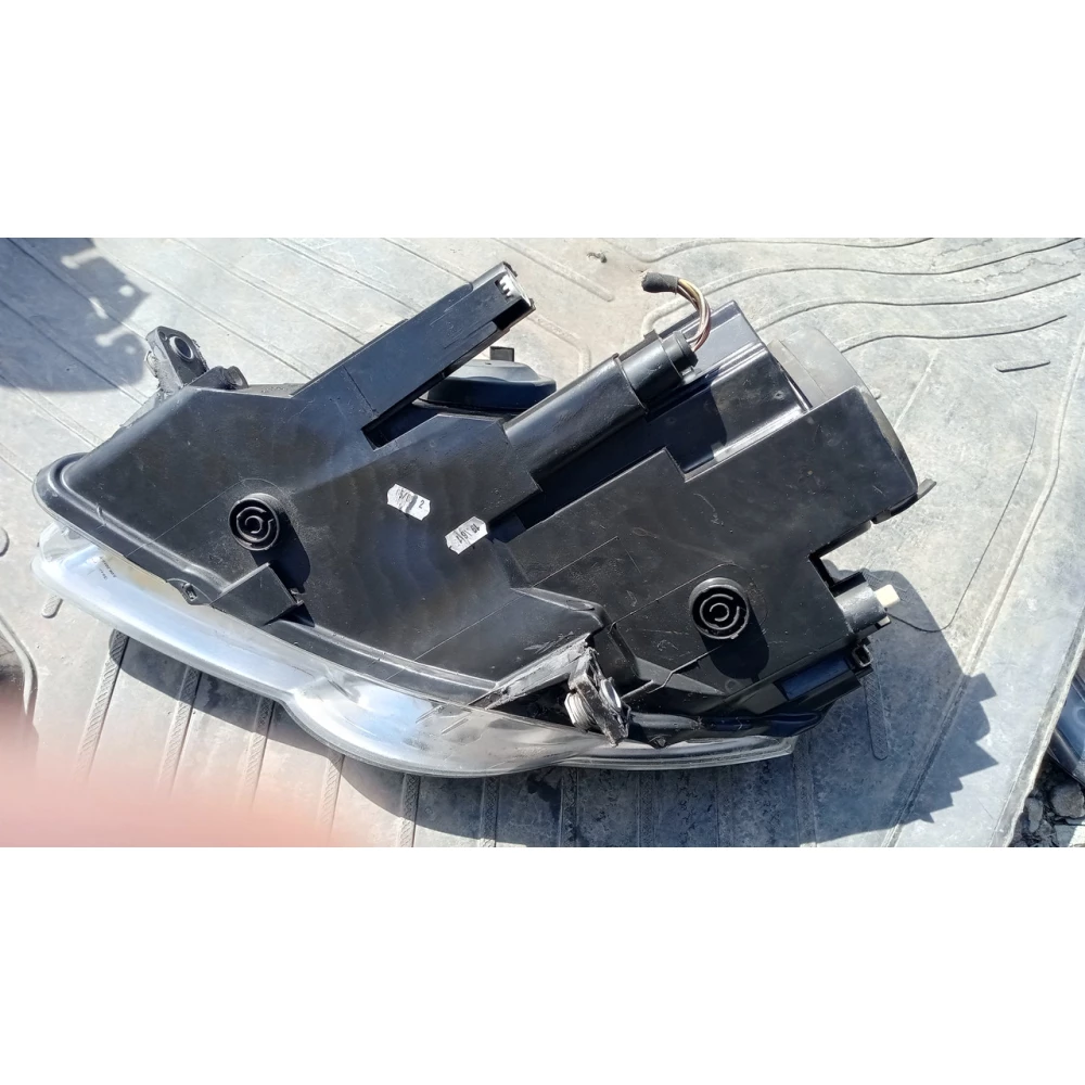 89312189 правая фара Vw Passat B6