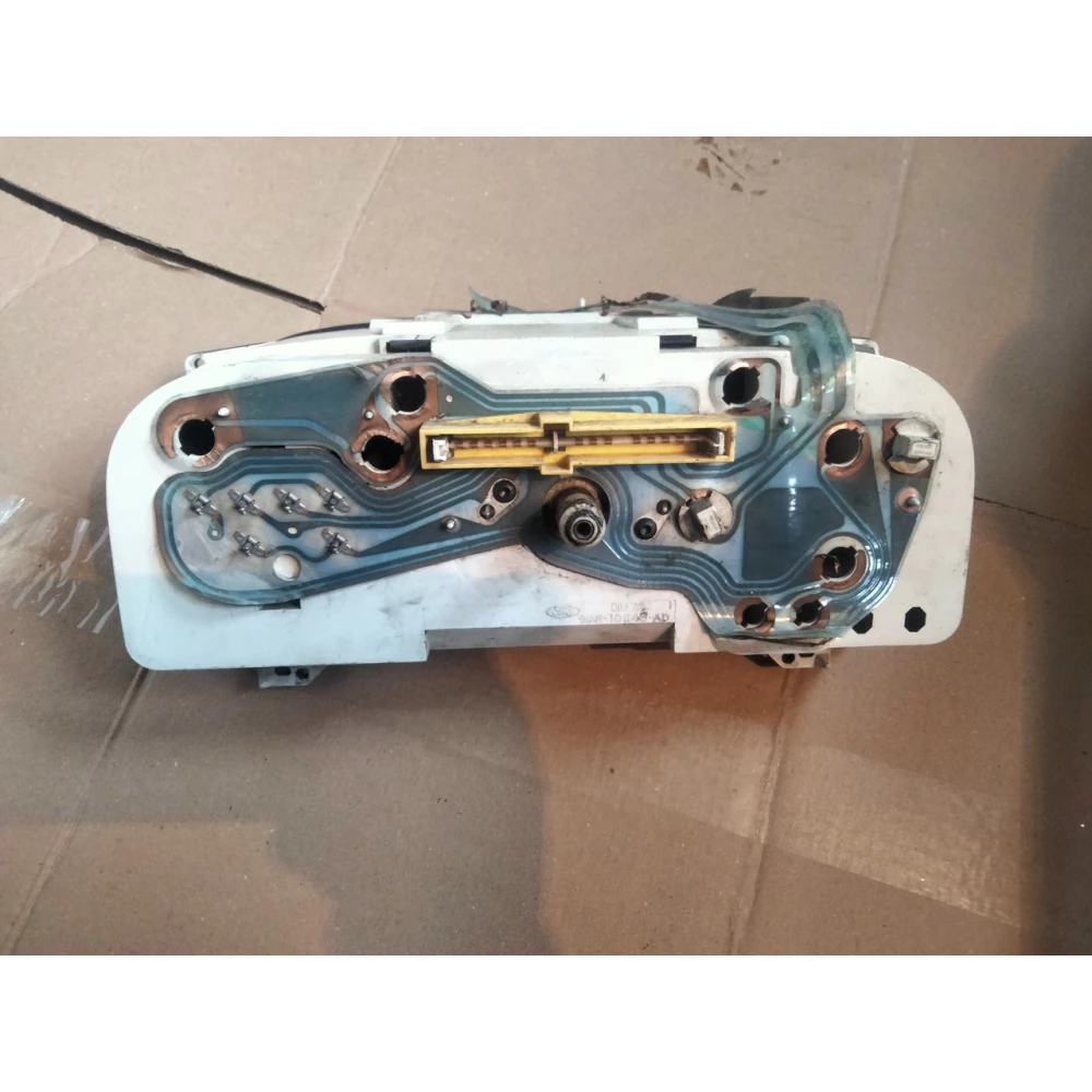 91AB10848AD приборная панель ford escort Orion