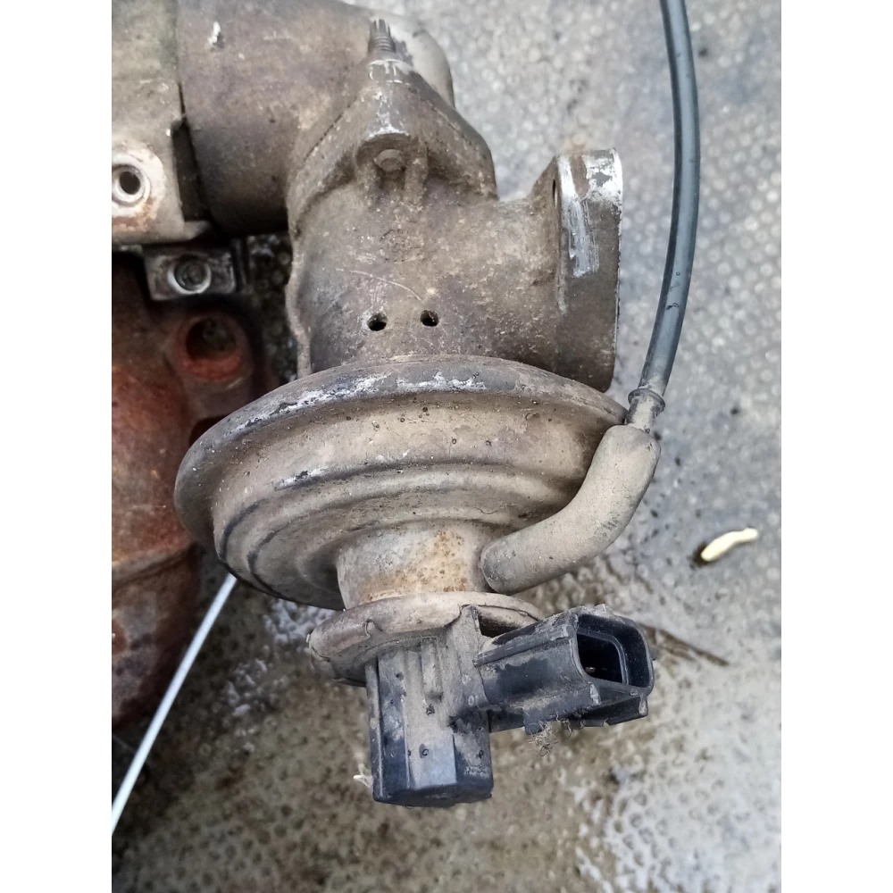1S7Q-9D475-BA Клапан EGR рециркуляции газов Форд Мондео 3