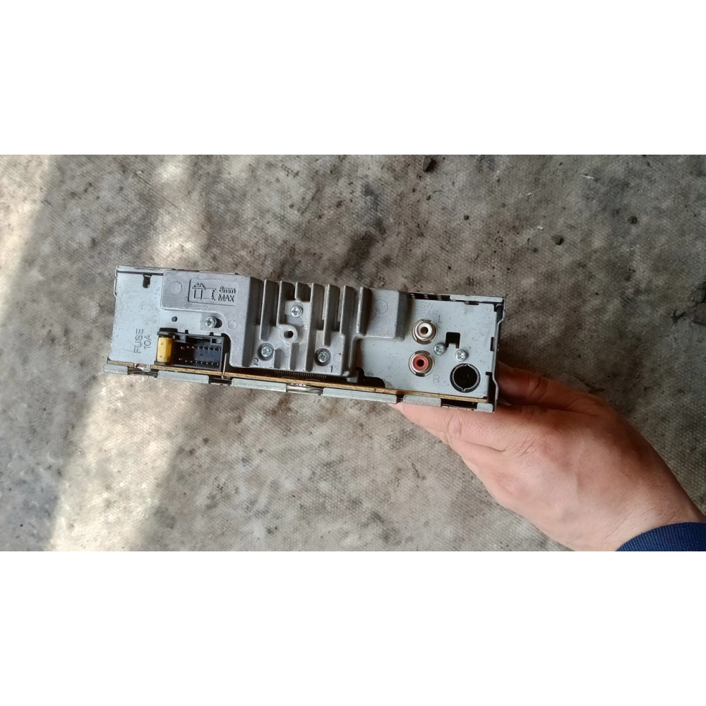 Ke1423V1001137 магнитола Kenwood