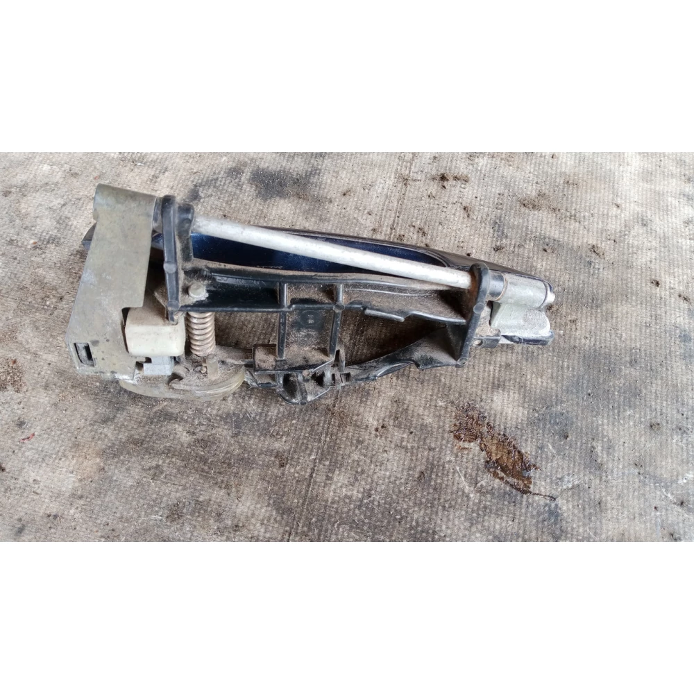 51218253453 передня левая ручка двери BMW E46